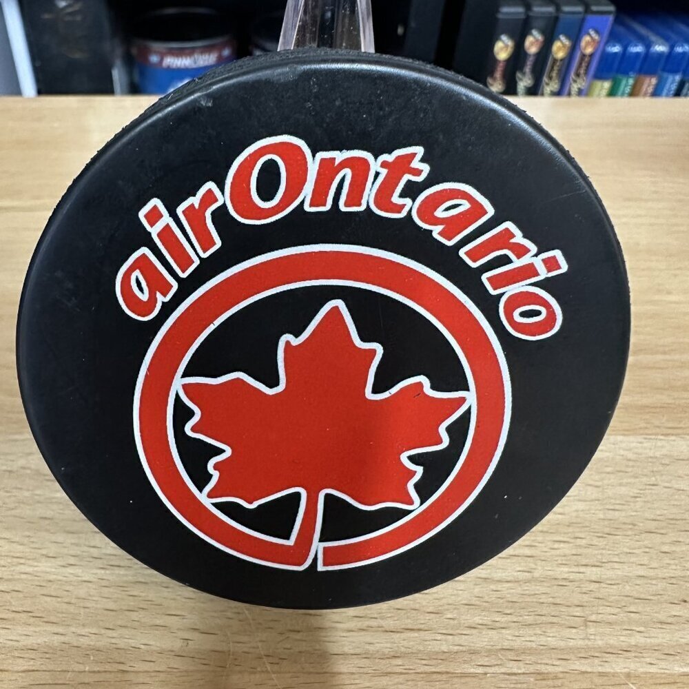 Vintage MISSISSAUGA ICEDOGS Rare Official Puck AIR ONTARIO Sponsor INGLASCO - Picture 2 of 2